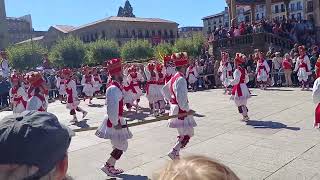 🙏💞🙏Panplona Kalejira Duguna y Gigantes de Pamplona 🌄😍 [upl. by Besse]