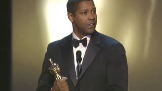 Denzel Washington Wins Best Actor  74th Oscars 2002 [upl. by Garlanda]