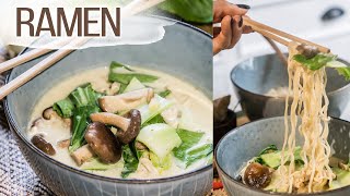 Einfaches Rezept für Ramen  japanische Nudelsuppe Thai Style [upl. by Naerad]