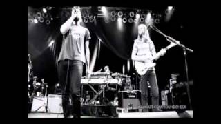 Maroon 5 Hands All Over Walmart Soundcheck  Makes Me Wonder [upl. by Kimmel]