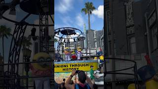 Minions float at universal studios minions universalorlando universalstudioflorida [upl. by Gertrude]