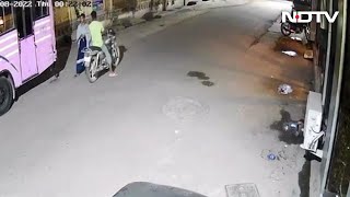 New CCTV Shows Man Talking With Woman Before Nihang Sikhs Killed Him [upl. by Henderson]