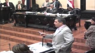 Fabio Molina del PLN discute con José María Villalta en la Asamblea [upl. by Bondie]