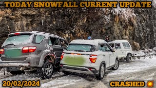 CAR CRASH💥 SLIDING CAR IN HEAVY SNOWFALL❄️  LIVE ACCIDENT IN MANALI MANALI VLOG😍 [upl. by Pease]