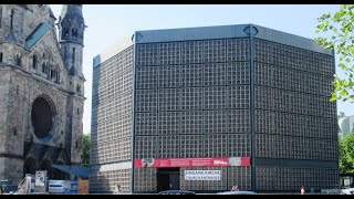 Kaiser Wilhelm Gedächtniskirche mit Sakralbau Breitscheidplatz Kurfürstendamm Berlin‬ Charlottenburg [upl. by Artima454]