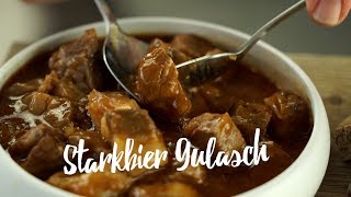 Deftiges SchweineGulasch mit Starkbier Gourmondo Einfach besser machen [upl. by Curt19]