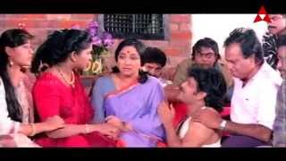 Conversation Between Nagarjuna amp Laxmi Sentiment Scene  Ninne Pelladata Movie [upl. by Elston]