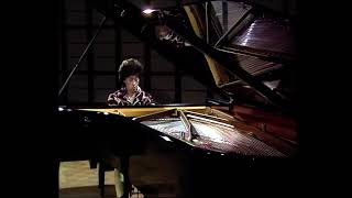 Dinorah Varsi plays Chopin op109 [upl. by Yelime986]