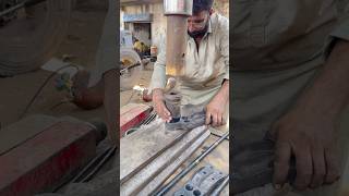 Leaf Spring Bush Installation Using Hydraulic Pressure Press hydraulic press restoration [upl. by Almeda984]