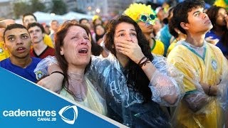 Furia y llanto en las favelas de RÃ­o de Janeiro tras la derrota de Brasil [upl. by Brear881]