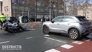 Politiemotor komt in botsing met automobilist tijdens spoedbegeleiding Alberdingk Thijmstraat [upl. by Ellivnarg136]