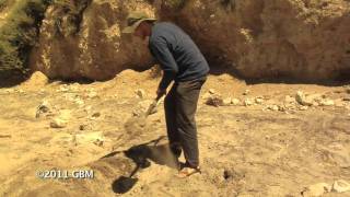 Brad Lancaster demo Learn how to build a Berm with a bunyip water level [upl. by Notgnimer268]