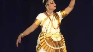 Kalamandalam Kshemavathy Mohiniyattam dancer [upl. by Zoeller]