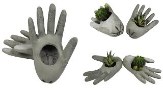 Hand shaped flower pot made of cement Maceta de cemento con forma de mano [upl. by Nosnarb]