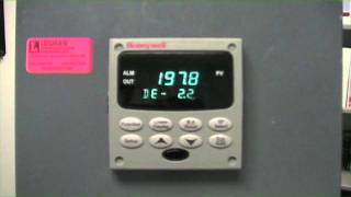 How to Use Accutune on a Honeywell UDC Controller [upl. by Janiuszck]