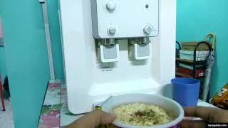 Masak Mee Segera Maggi Tomyam Dengan Air Panas Coway [upl. by Ahsitram673]