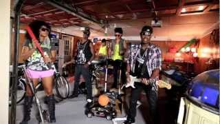 TOOFAN  1 TRUC DE FOU clip officiel [upl. by Adnolohs]