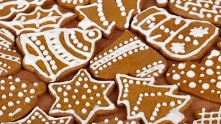 Božićni kolačići Video recept  Christmas cookies [upl. by Leavelle934]