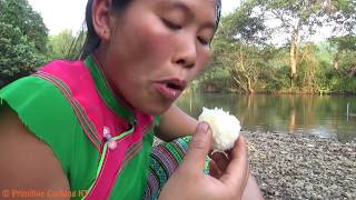 Primitive technology  Survival skills find food and cooking in bamboo  Eating delicious [upl. by Attener548]