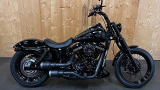 HarleyDavidson Street Bob 103 2017 [upl. by Yhtomiht]