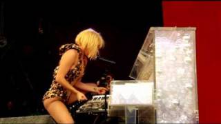 Lady Gaga  Poker Face Acoustic Version Live at Oxegen Festival 2009 HQ [upl. by Ecirrehs]