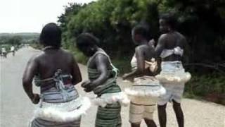 Chanson Moba  Li na titàaliéeb de lartiste Tansalaa Konlaa  Dapaong Togo [upl. by Suelo865]