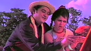 Kishore Kumar having fun  Payal Ki Jhankar Comedy Scene 518 [upl. by Kahl]