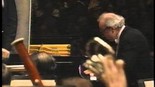 ALFRED BRENDEL  BEETHOVEN PIANO CONCERTO NO 5 quotEMPERORquot  MVT 1  PART 13 [upl. by Retswerb]