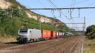 Circulations ferroviaires à Couzon au mont dor une matinée en Aout 2015 [upl. by Aiyekal]