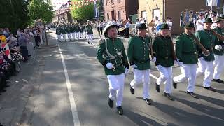 Schützenfest in Neukirchen Die Parade des Jägercorps am Montag 13 Mai 2024 [upl. by Gonagle8]