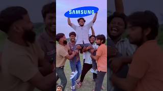 I phone और sumsung की टकर 😘 shorts trending trendingshorts comedy surajroxfunnyvibeo viral [upl. by Fernande916]