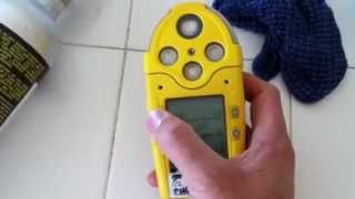 Gas Alert Micro 5 PID Bump Test and Demonstration [upl. by Paxon]