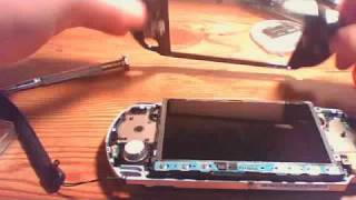 How to change psp 3000 faceplate Simple [upl. by Cosma792]