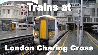 Treinen in London Charing Cross  21 november 2015 [upl. by Tica248]