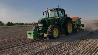 Siewy pszenicy na polskiej wsi  JOHN DEERE 7430P🔥🔥🔥 [upl. by Brose]