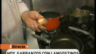 Garbanzos con langostinos [upl. by Sonja254]