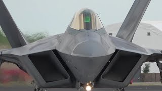 F22 Raptor dynamic thrust vectoring display at RIAT 2017 [upl. by Vtarj914]