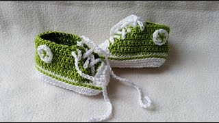 Babyschuhe häkeln – Turnschuhe – Sneakers  Teil 1  Sohle by BerlinCrochet [upl. by Eilyac802]