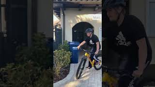 Testing out my new Santa Cruz chameleon santacruz mtb viral [upl. by Sawyor52]