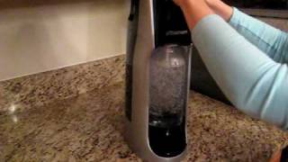 Soda Stream Carbonation DemonstrationquotBuzzquot Sound [upl. by Fulbright]