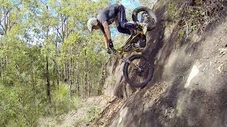 How to ride drop offs and steep descents on trials bikes︱Cross Training Trials Techniques [upl. by Beshore624]