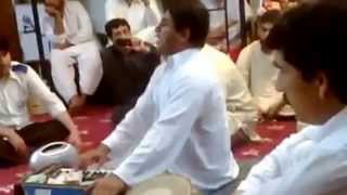 Shah Farooq beautiful song for Musafar [upl. by Halullat588]