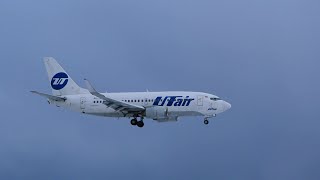 Посадка на запасном 737500 Ra73036 ак Utair [upl. by Nya359]