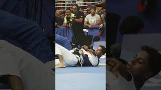 Pega essa finalização do Mica Galvão 🥋🔥 bjj jiujitsu [upl. by Jenn]