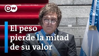 Devaluación del 50 y fuertes recortes las primeras medidas económicas del Gobierno de Milei [upl. by Asiek]