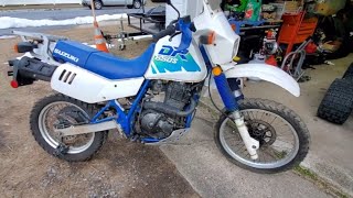 1991 Suzuki DR650s  Cheap Enduro dirt bike [upl. by Spragens707]