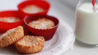 How to Make 4 Ingredient Healthy Coconut Macaroons  UK Dietitian Nichola Whitehead [upl. by Doris216]