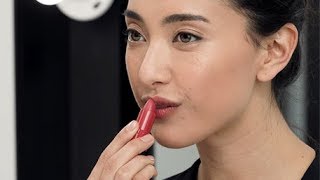 How To Crushed Lip Color ¦ Be Your Own Makeup Artist [upl. by Starobin]