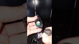 Hyundai remote key battery replacement Tucson Santa Fe [upl. by Wertheimer]