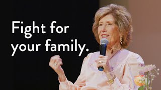 Don’t Give Up on Your Family  Hold on to God’s Promises  April Osteen Simons [upl. by Eivod]